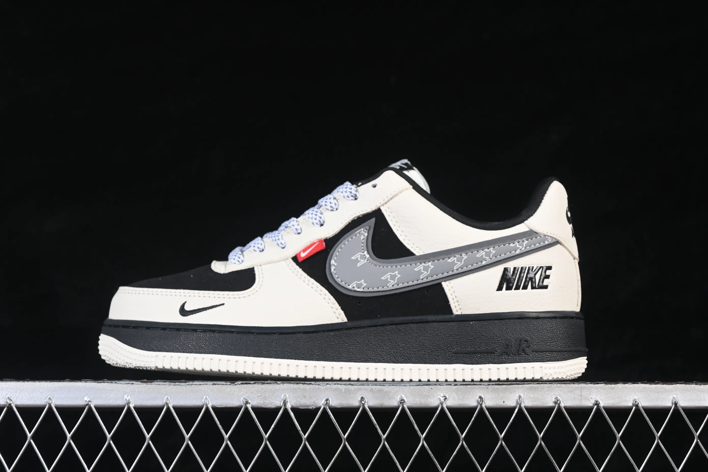 All Categories Nk Air Force 1 Air Force Series Nk Air Force 1 Low Air Force Low Nike Air Force 1'07 Low Beige White Black Air Force One Low Casual Shoes DF0188-132